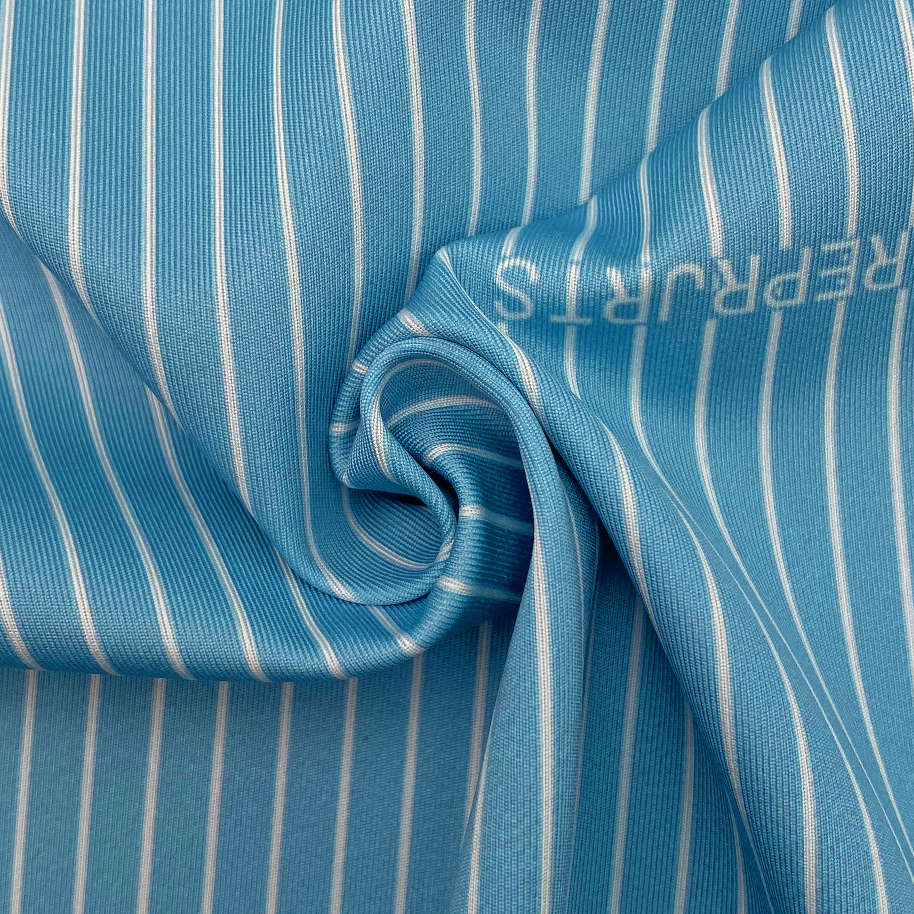 TECIDO INTERLOCK LISTRADO AZUL E BRANCO